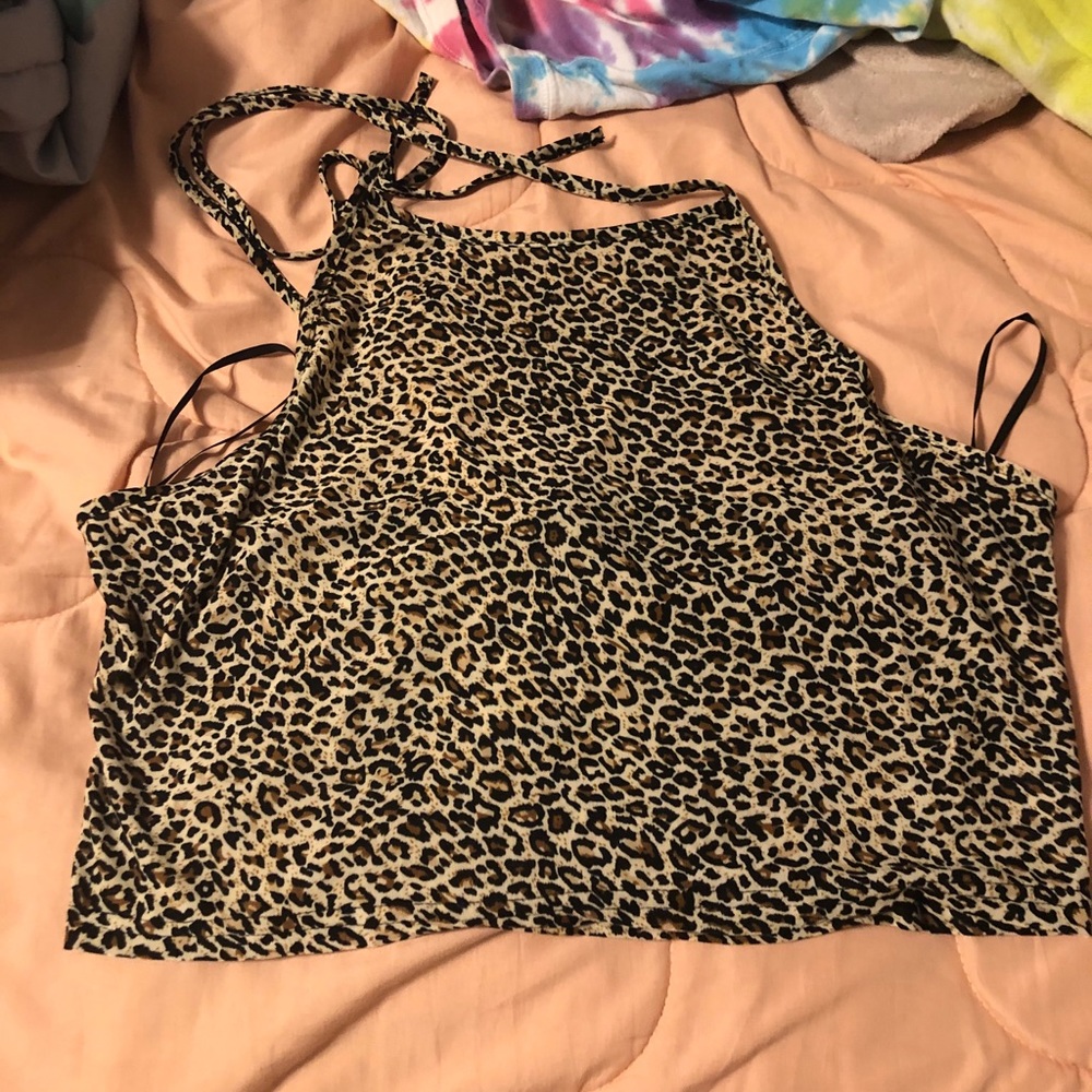 Tie back top